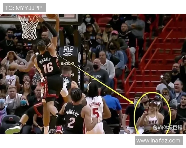 NBA赛场爆发小插曲,裁判如何处理? NBA赛场爆发小插曲,裁判如何处理?