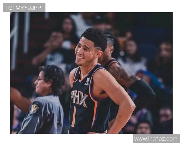 战术解析：布克如何凭借精准控场主宰比赛节奏